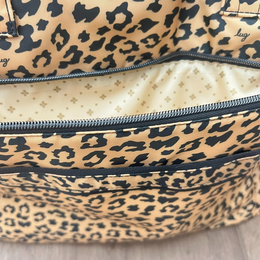 NWT‎ Lug Saunter Leopard Print Overnight Travel Weekender Duffel Bag with Pouch - Picture 7 of 13